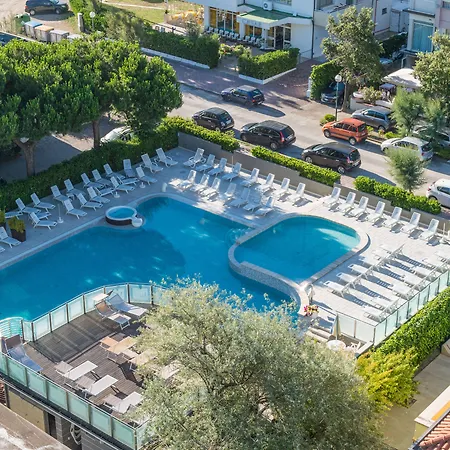 Hotel Luxor