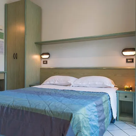 Luxor 4*